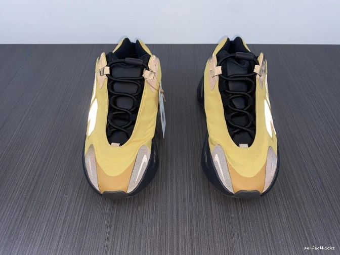 Yeezy 700 Flux' MNVN GZ0717 'Honey Boost 0730